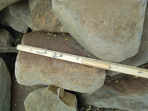 Kamenclub.ru: Песчаник для мощения дорожек, площадок, парковок ( фр 5-10 см)  купить в Луганске песчаник  серый желтый коричневый рыжий песчаник оголтованный окатанный 6500 руб/т   фото КАМЕНЬ КЛУБ