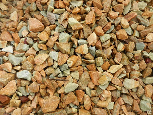 Kamenclub.ru: Щебень крошка желтый (ЗЛАТОЛИТ) фр. 3-5 мм.  купить в Луганске златолит золотистый, бежевый, желтый мрамор 12 000 руб/т   фото КАМЕНЬ КЛУБ