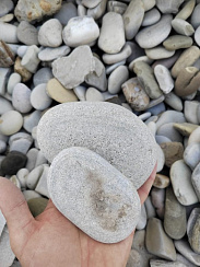 Галька черноморская фр. 50-100 мм.  купить в Луганске фото Камень Клуб