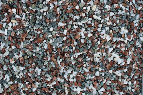 Kamenclub.ru: Мраморная крошка (щебень крошка микс: белый-зеленый-розовый) фр. 5-10 мм  купить в Луганске мрамор белый, зеленый, розовый, разноцветный, молочный декоративная ландшафтная мраморная крошка 9500 руб/т   фото КАМЕНЬ КЛУБ