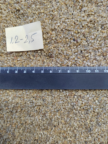 Кварцевый песок сухой фракцинированный фр. 1,2-2,5 мм.  купить в Луганске фото Камень Клуб