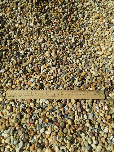 Kamenclub.ru: Галька окат (серо-желтая) фр.5-10 мм. купить  в Луганске галька речная рыжий, желтый, рыжий, серо-желтый речная окатанная галька декоративная 5000 руб/т   фото КАМЕНЬ КЛУБ