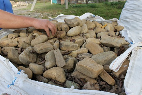 Kamenclub.ru: Песчаник брусчатка  купить в Луганске    5 500 руб/т   фото КАМЕНЬ КЛУБ