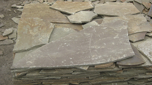 Kamenclub.ru: Песчаник пластушка серо-зеленый (1,5 см)  купить в Луганске плитняк - пластушка серо-зеленый, серый, зеленый пластушка рваная ландшафтная колотая 10200 руб/м3   фото КАМЕНЬ КЛУБ