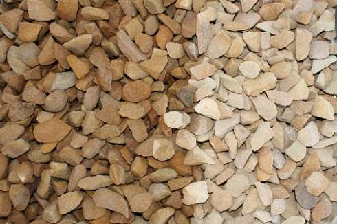 Kamenclub.ru: Щебень крошка желтый (песчаник) фр. 20-40 мм.  купить в Луганске песчаник бежевый рыжий каменная крошка песчаника 9500 руб/т   фото КАМЕНЬ КЛУБ