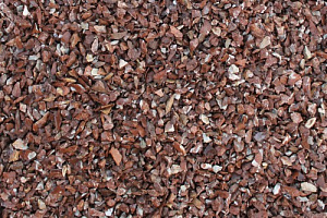 Kamenclub.ru: Мраморная крошка (щебень крошка розовый) фр. 5-10 мм.  купить в Луганске мрамор розовый, красный щебень колотый ландшафтный декоративный  11000 руб/т   фото КАМЕНЬ КЛУБ