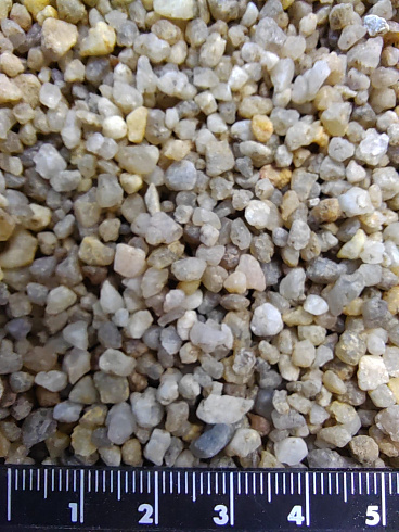 Кварцевый песок для площадок фр. 2-5 мм.  купить в Луганске фото Камень Клуб