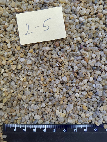 Кварцевый песок для площадок фр. 2-5 мм.  купить в Луганске фото Камень Клуб