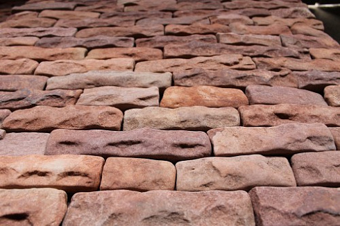 Kamenclub.ru: Песчаник плитка art PSK-5-02  купить в Луганске    2 000 руб/кв.м   фото КАМЕНЬ КЛУБ